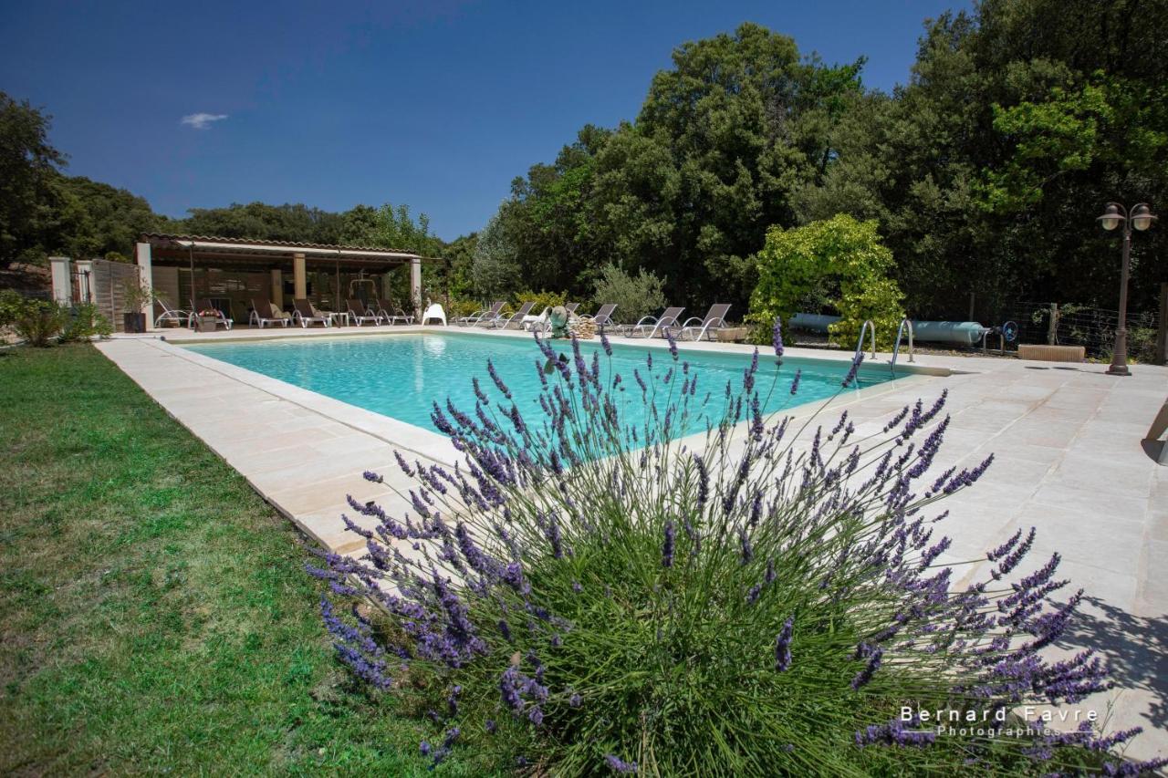 Mas Saint Antoine Villa Bourg-Saint-Andeol Bagian luar foto