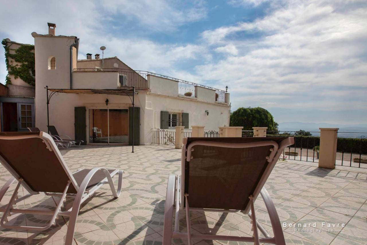 Mas Saint Antoine Villa Bourg-Saint-Andeol Bagian luar foto
